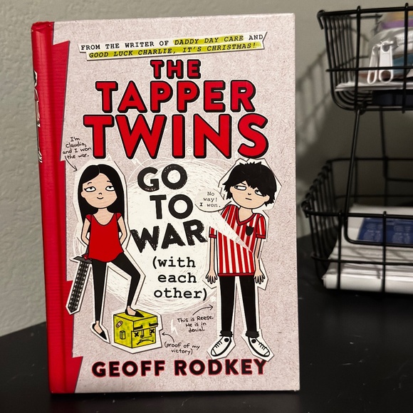Tapper Twins Go to War (With Each Other)- Signed Copy - Picture 1 of 5